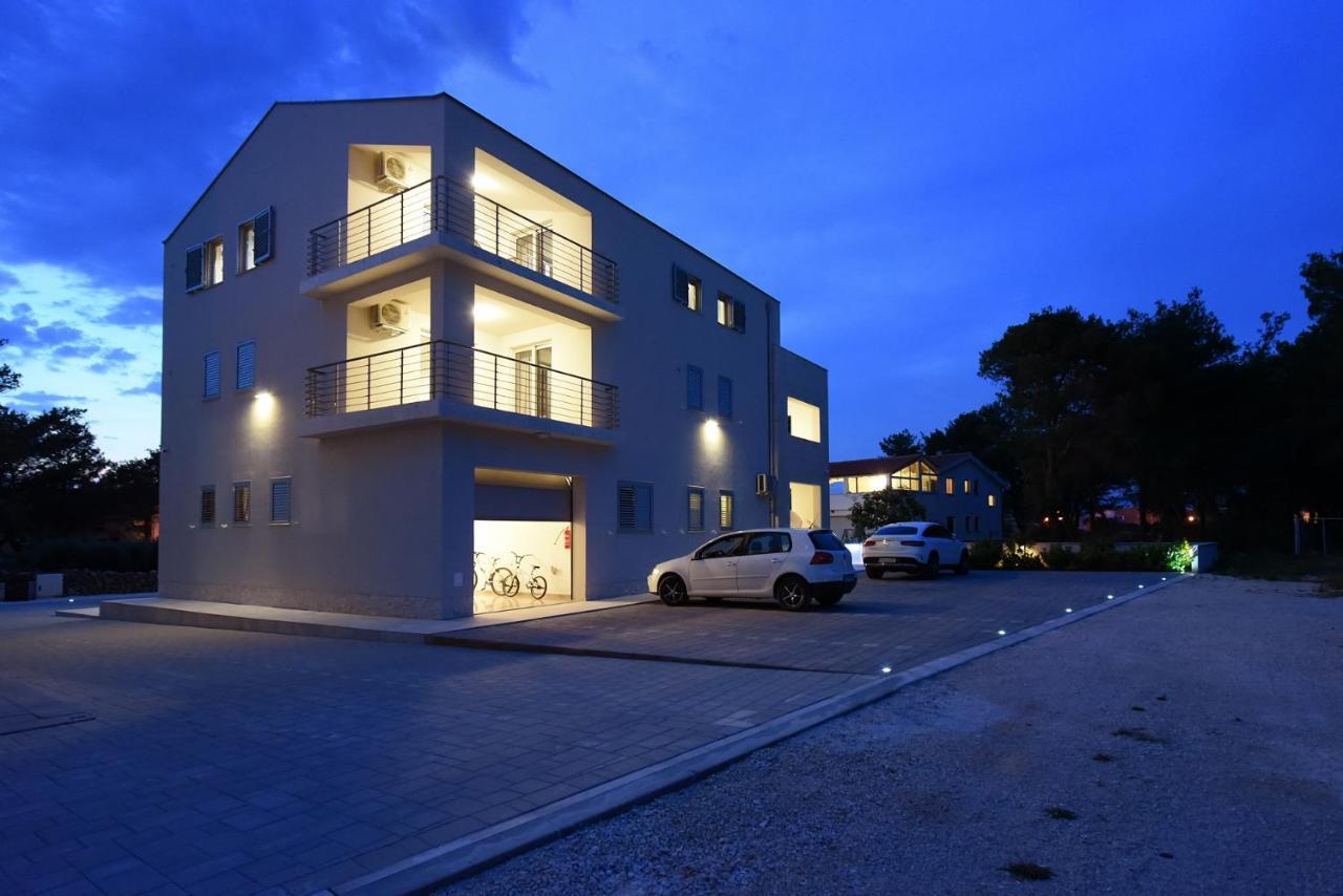 Apartmani Iva Vir Extérieur photo