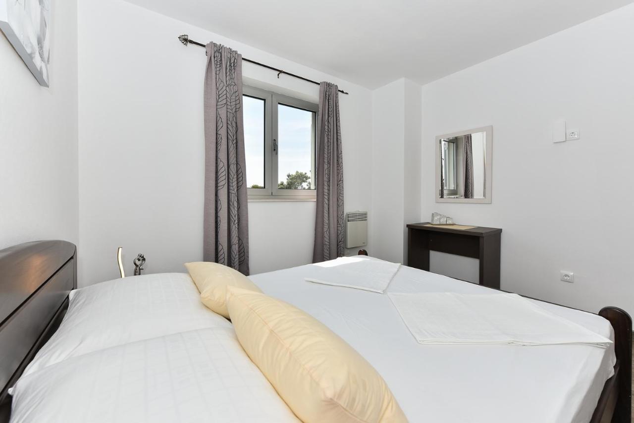 Apartmani Iva Vir Extérieur photo