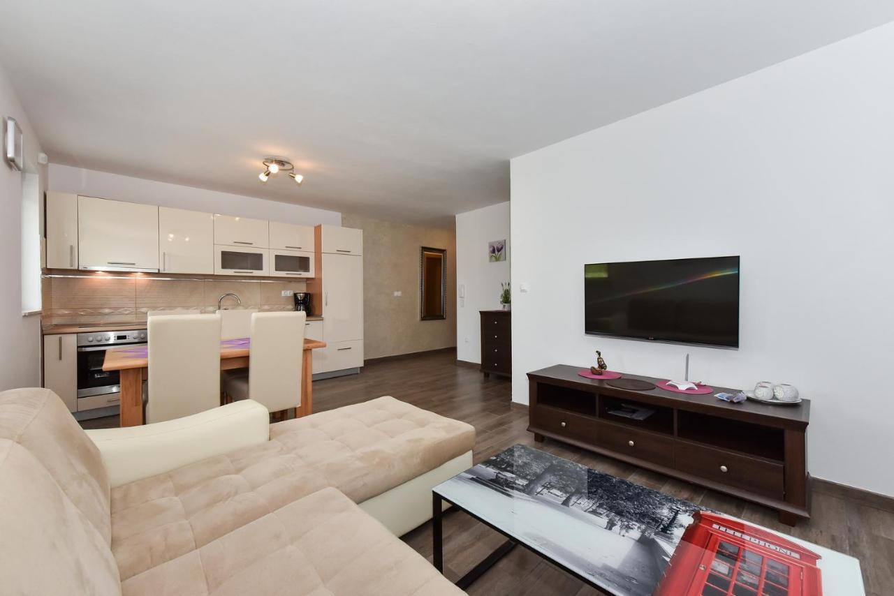 Apartmani Iva Vir Extérieur photo