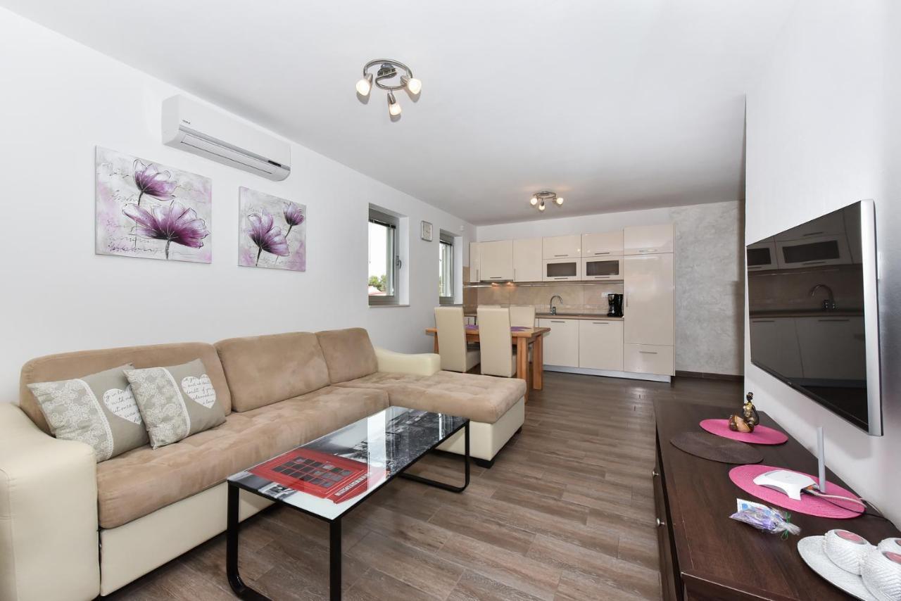 Apartmani Iva Vir Extérieur photo